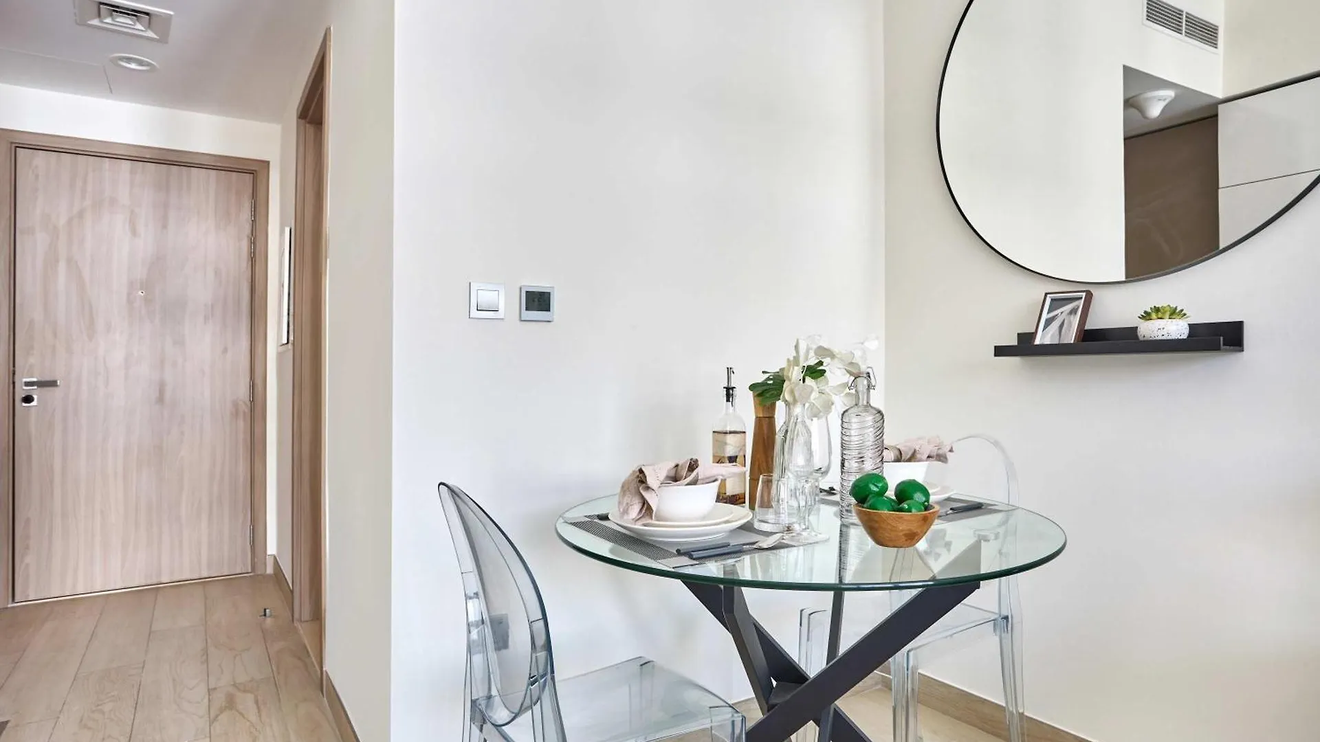 Frank Porter - Azizi Riviera 15 Dubai Apartment